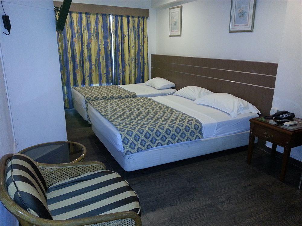 Oyo 106 Beach Hotel Szingapúr Kültér fotó