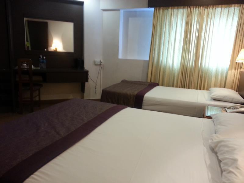 Oyo 106 Beach Hotel Szingapúr Kültér fotó