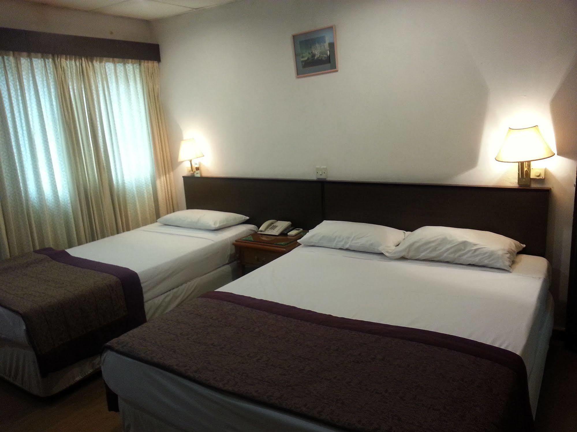 Oyo 106 Beach Hotel Szingapúr Kültér fotó