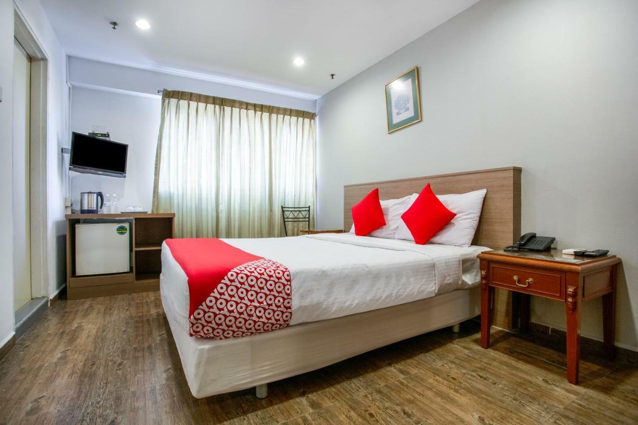 Oyo 106 Beach Hotel Szingapúr Kültér fotó