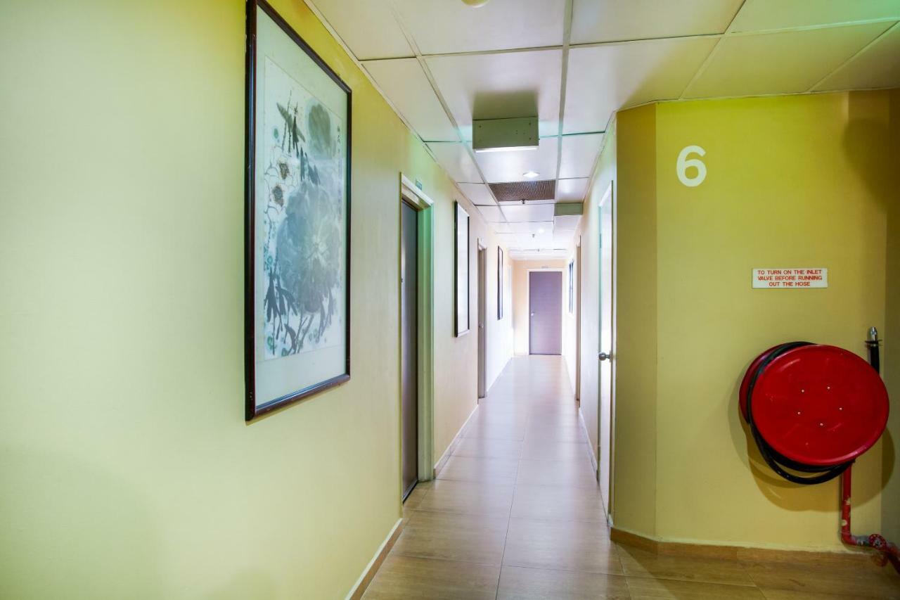 Oyo 106 Beach Hotel Szingapúr Kültér fotó